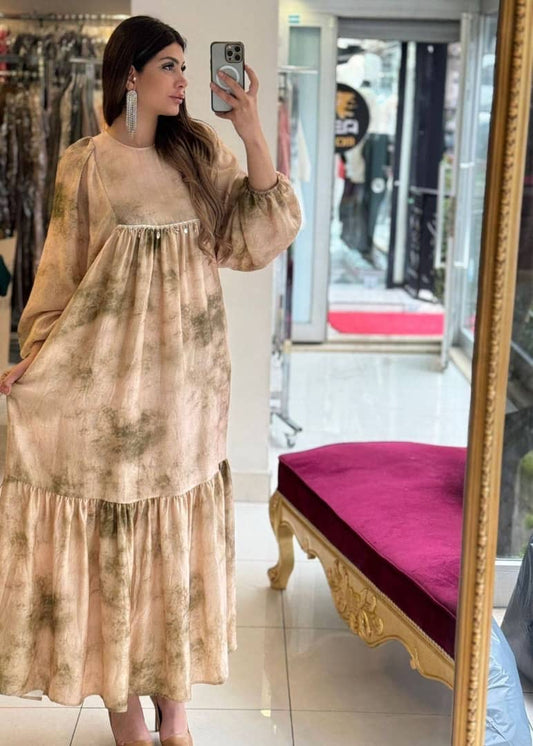 Elegant Tie-Dye Maxi Dress with Pearl Detailing