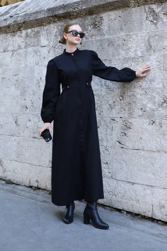 Elegant Black Maxi Dress with Puff Sleeves